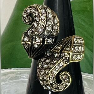 Heidi Daus “Simply Sophisticated” vintage Swarovski crystal ring size 6